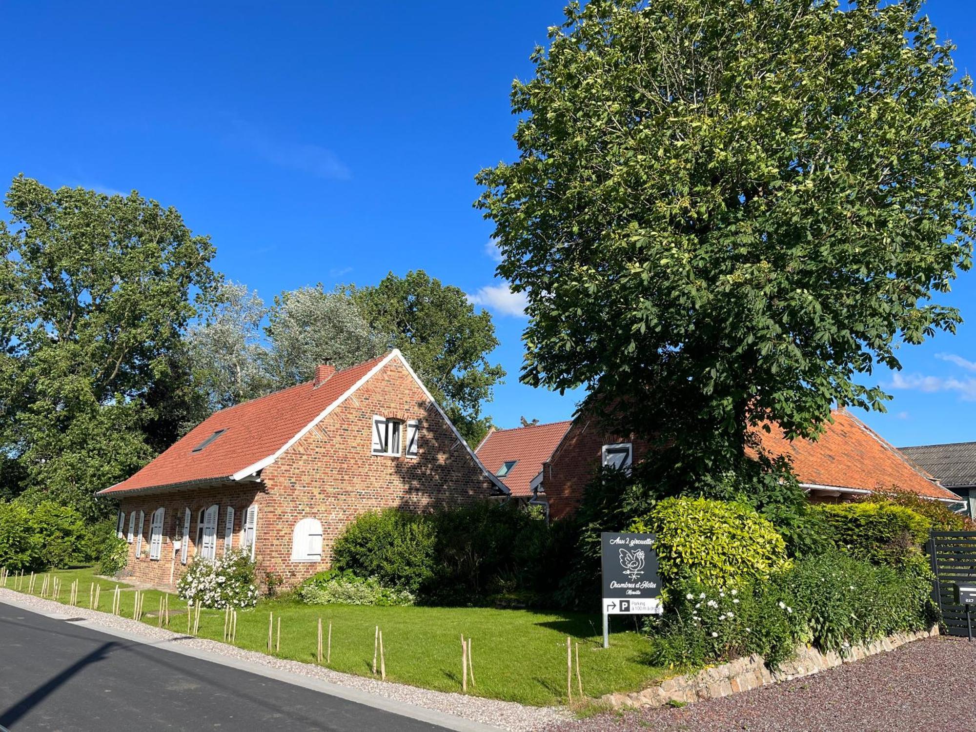 Aux 2 Girouettes Bed & Breakfast Merville  Eksteriør bilde